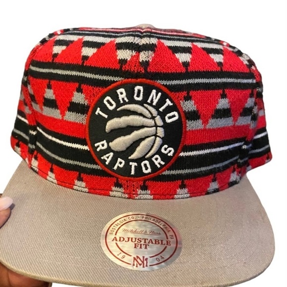 TORONTO RAPTORS Mitchell & Ness Red, Black, Grey Argyle Knit Snapback Hat/ Cap - Picture 1 of 5